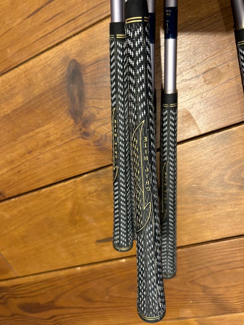 ダイワ　レディース　ViZZini ゴルフクラブ