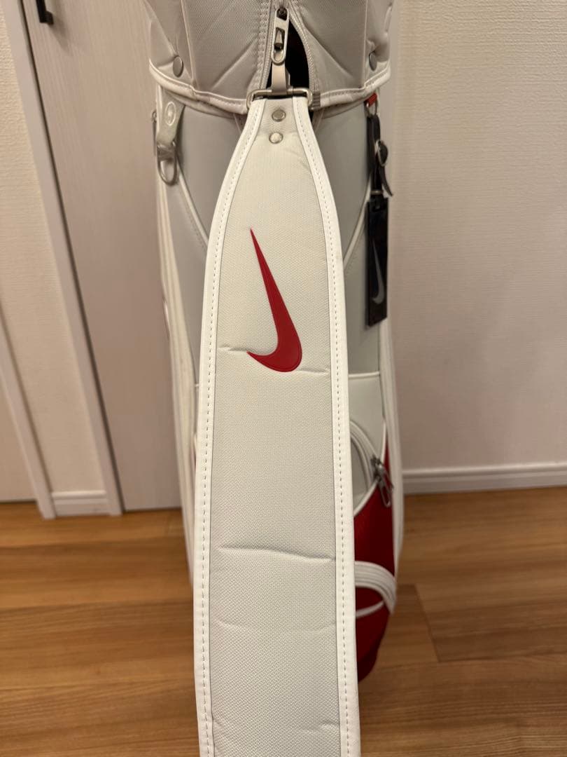 中古美品NIKE ナイキ ゴルフ キャディバッグ BG0371 ホワイト/レッド