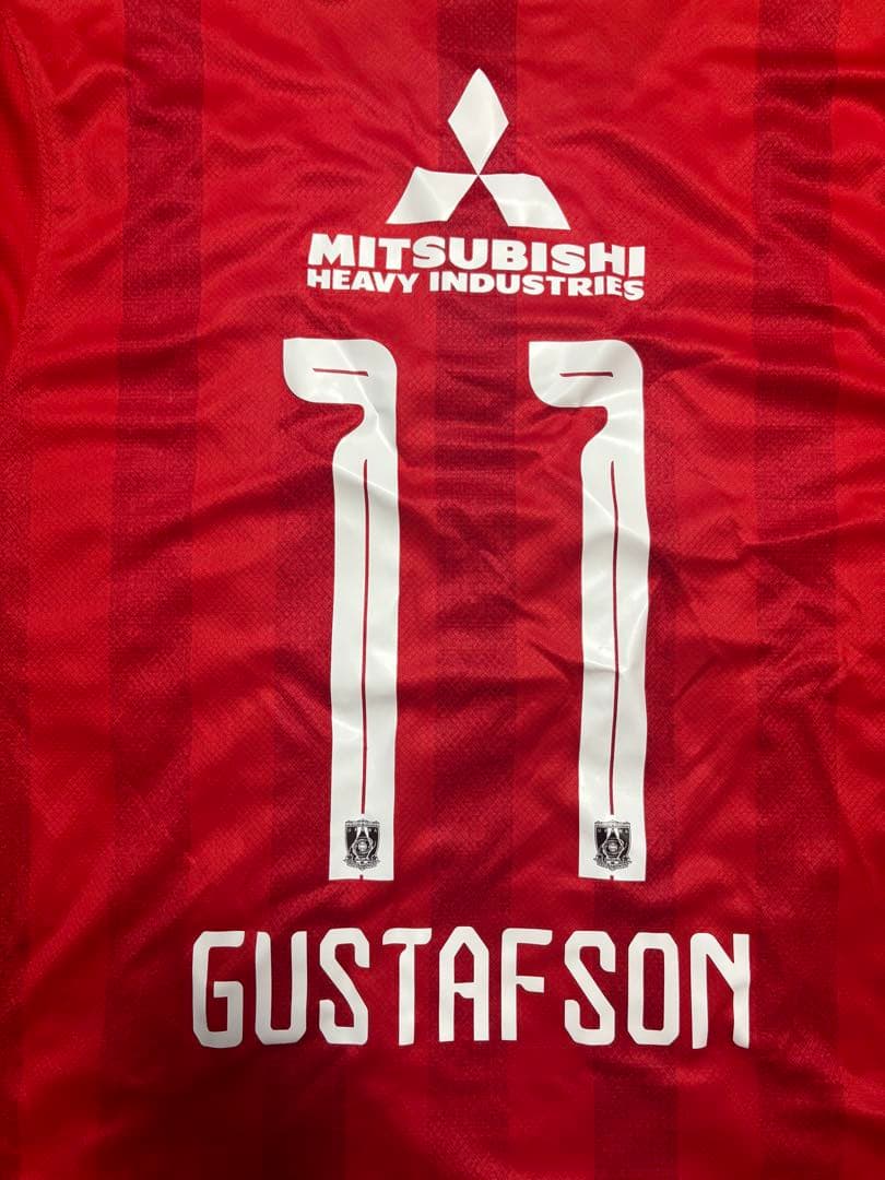 【超美品】浦和レッズ GUSTAFSON 11番 XL ユニフォーム