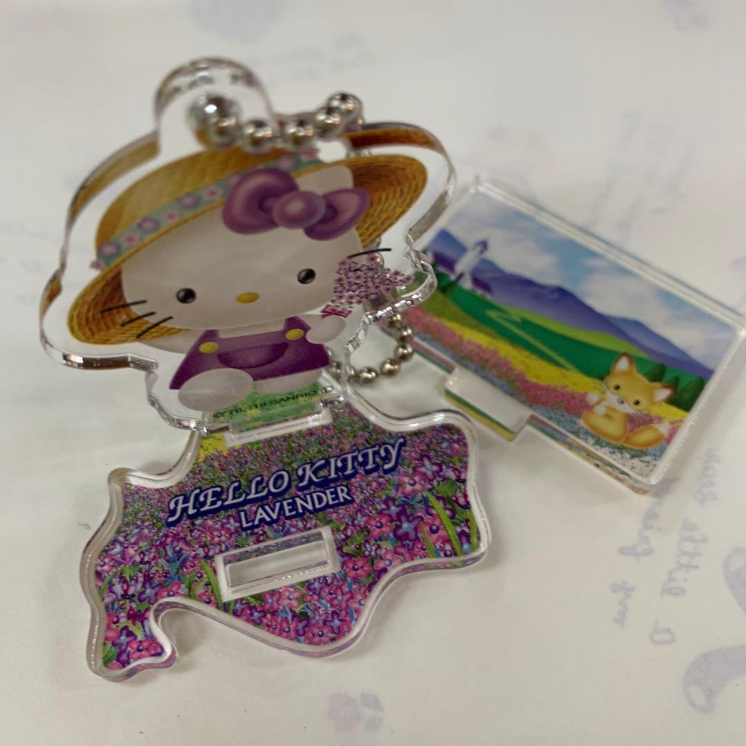 ご当地キティ北海道限定　麦わらラベンダーキティ　アクリルスタンドキーチェーン6個