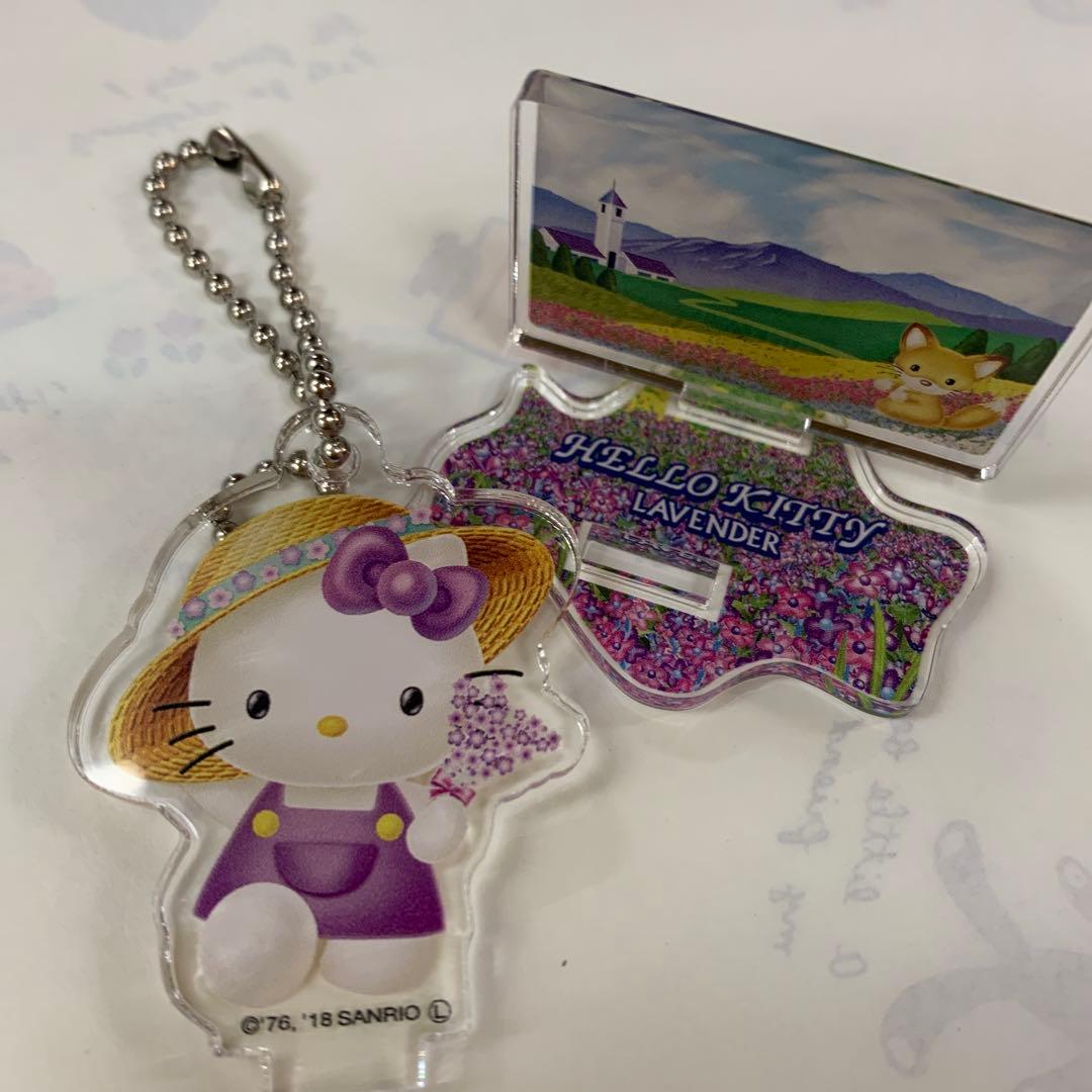 ご当地キティ北海道限定　麦わらラベンダーキティ　アクリルスタンドキーチェーン6個