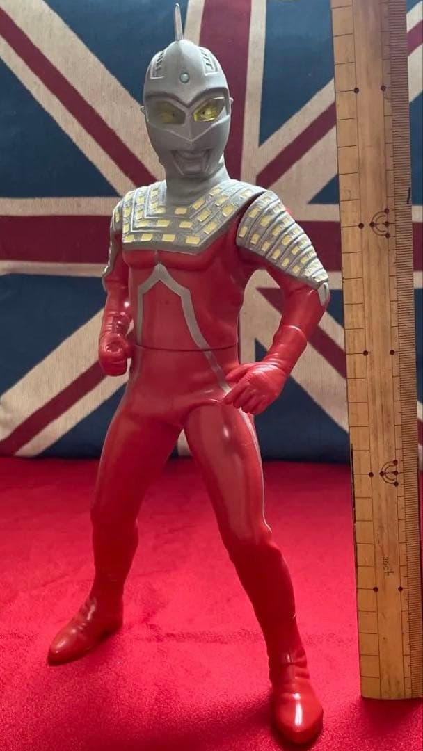 ウルトラセブン　可動式フィギュア 約30cm