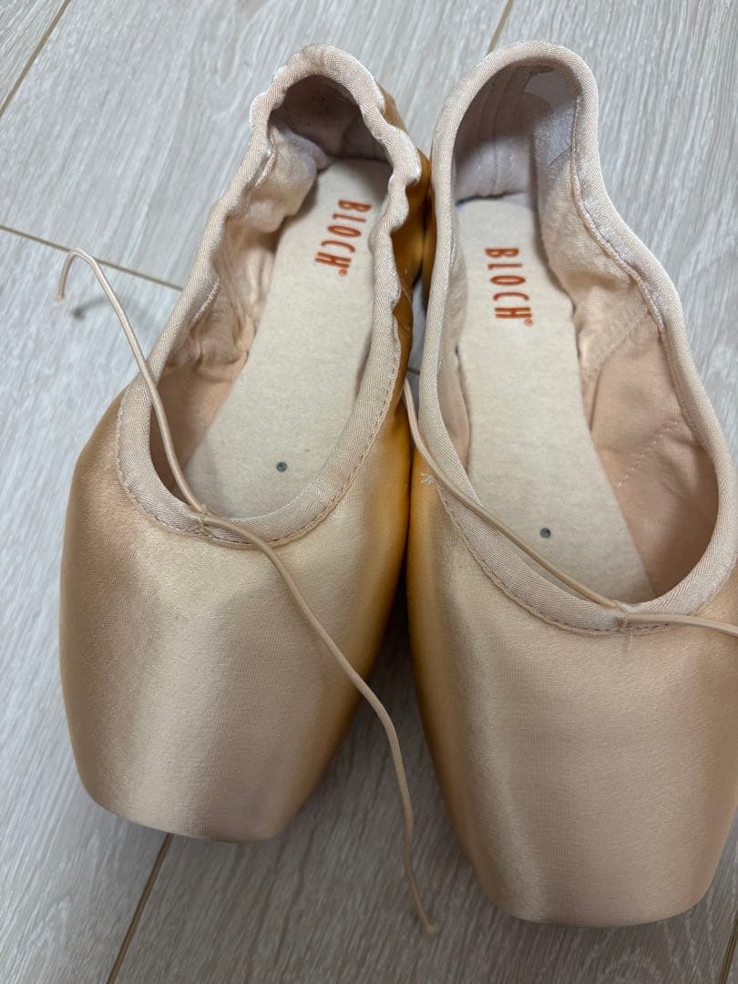 バレエ Bloch Eurostretch 6.5X